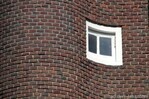 Holrond raampje.
<br/>
Gert-Jan Lobbes, 2016